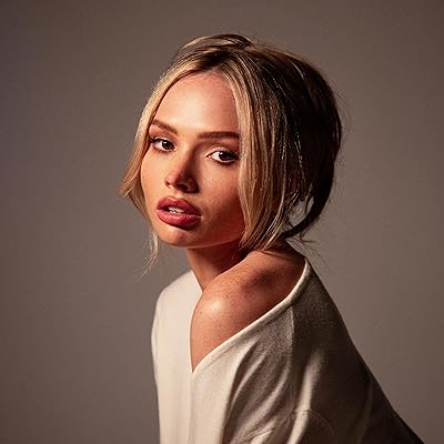 Natalie Alyn Lind